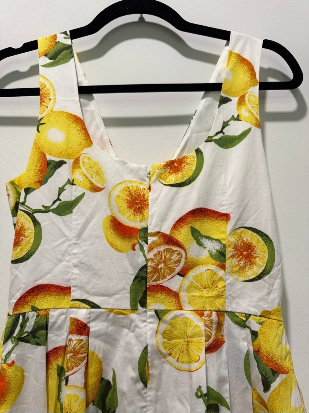 Banana Republic Lemon Dress | Very Good Condition | Size 8P - Picture 8 of 15
